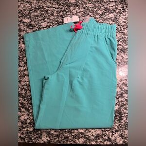 Figs Ultra High Rise Wide Leg Scrub Pants in Surgical Green